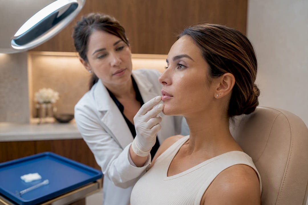 See Change in 24–72 Hours: Dissolving Lip Filler Clinic Checklist
